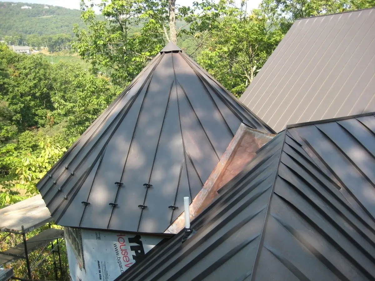 Professional Roof Tarp Installation by Craftsman Roofing in Brooklyn